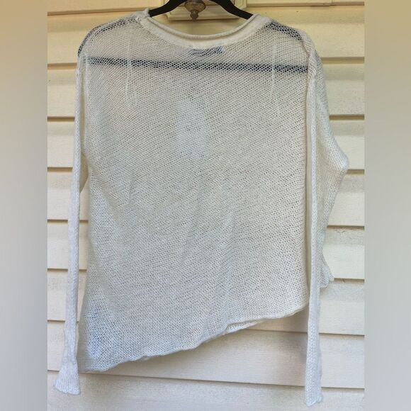 NET Zara cream long sleeved, asymmetrical hem, mesh, acrylic/cotton blend, Med - Picture 4 of 8